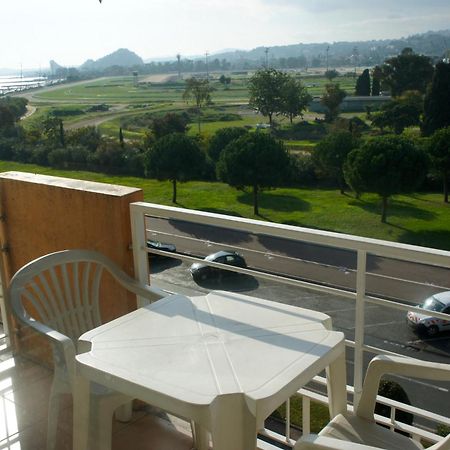 Residence Meublee Studiotel Cagnes-sur-Mer Buitenkant foto