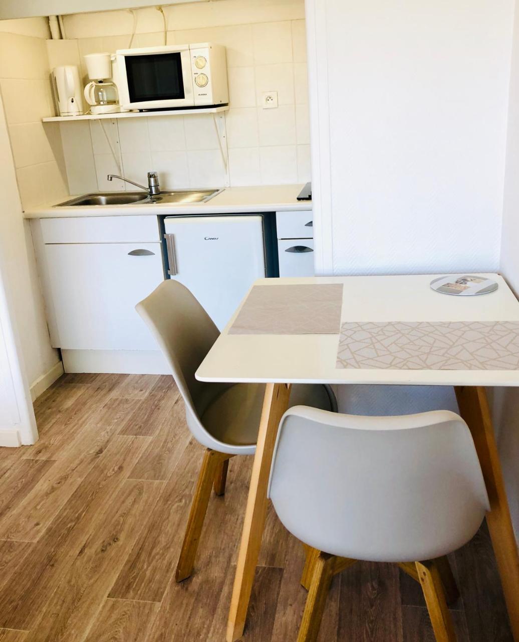 Residence Meublee Studiotel Cagnes-sur-Mer Buitenkant foto