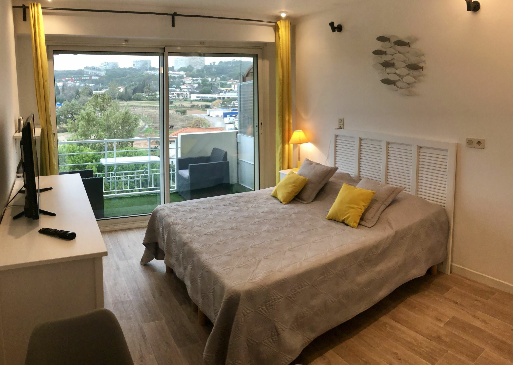 Residence Meublee Studiotel Cagnes-sur-Mer Buitenkant foto